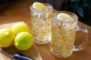 筋トレとアルコールの関係性とは？飲酒が身体に与える影響を解説