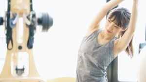 初心者におすすめの筋トレメニュー6選！注意点や効果を高めるポイントも解説